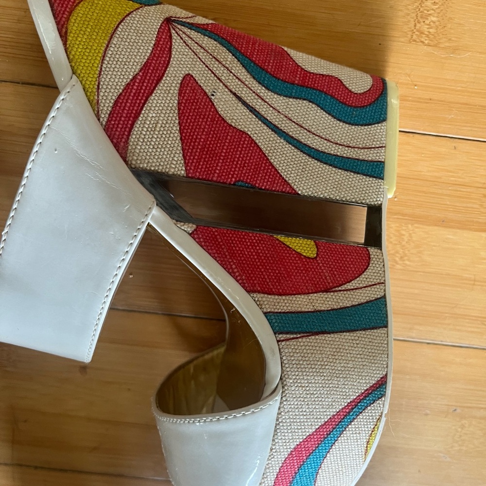 Nine West Retro White Wedges size 7.5 Beautiful - Picture 5 of 8